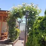Mirana Family Hotel 3*