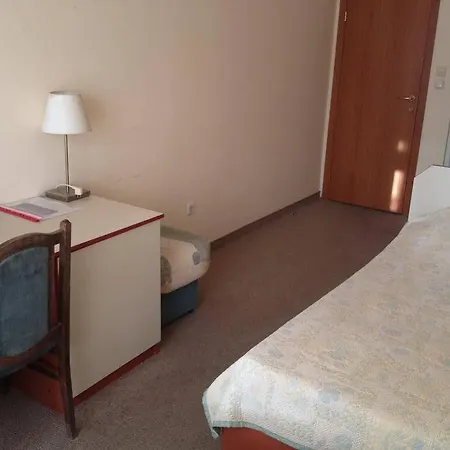 Hotell Mirana Family 3*