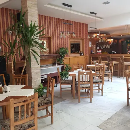 мирана Хотел