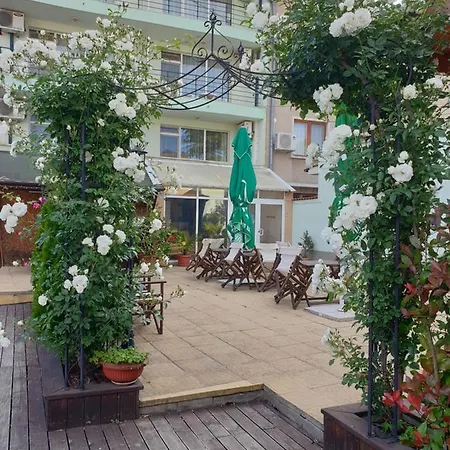 Ξενοδοχείο Mirana Family Μπουργκάς