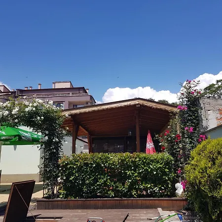 Ξενοδοχείο Mirana Family Μπουργκάς